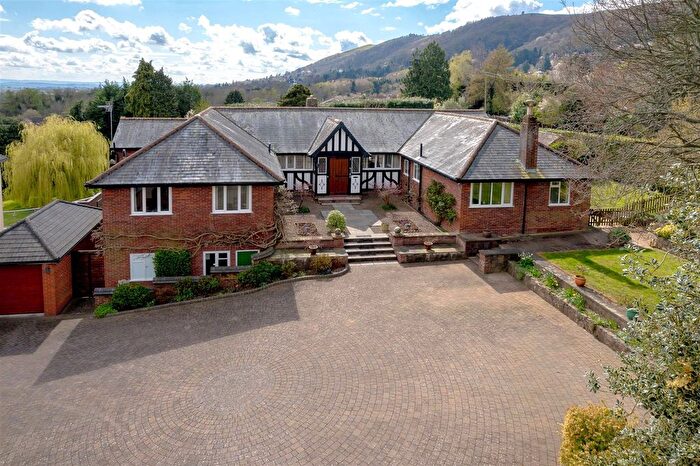 7 Bedroom Detached House For Sale In Peachfield Road, Malvern, WR14