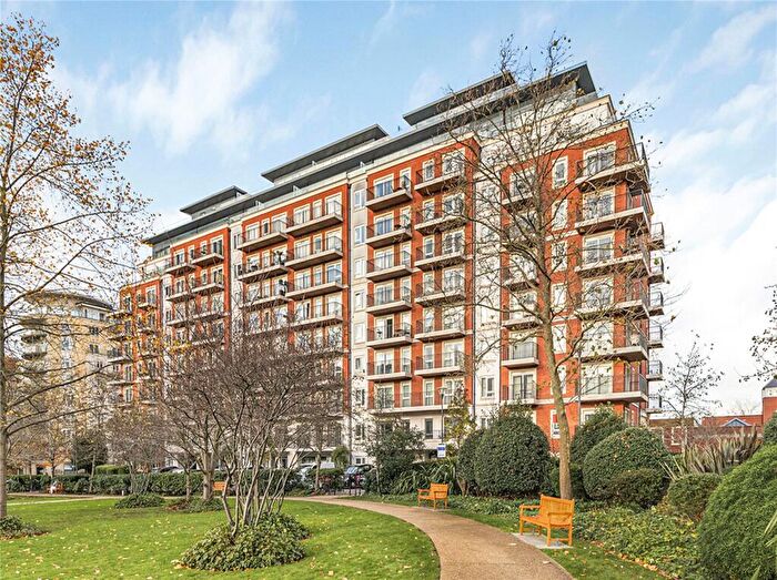 2 Bedroom Flat For Sale In Golding House, Colindale, NW9