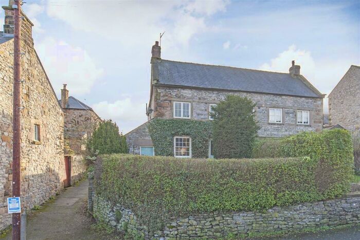 2 Bedroom Semi-Detached House For Sale In Wensley, Matlock, DE4