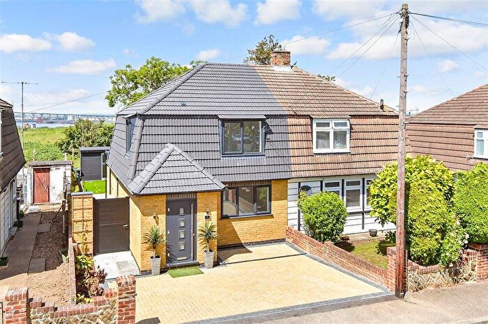 3 Bedroom Semi-Detached House For Sale In Port Avenue, Greenhithe, Kent, DA9