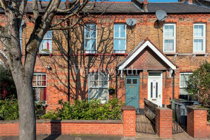 2 Bedroom Terraced House To Rent In Morley Avenue, London, N22