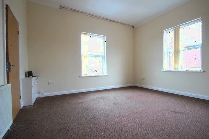 1 Bedroom Flat To Rent In Emberton Street, Wolstanton, Newcastle-Under-Lyme, ST5