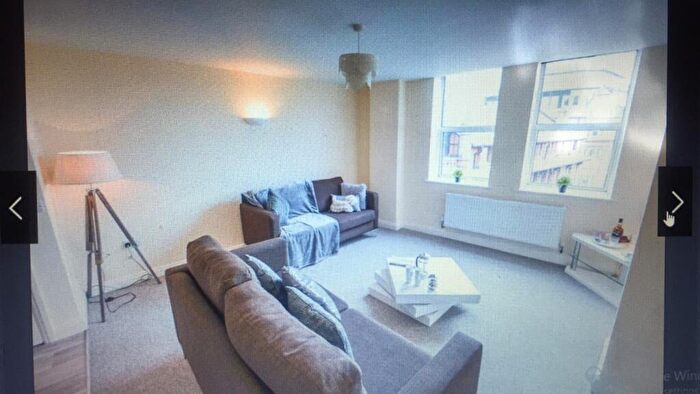 3 Bedroom Flat To Rent In St Mary's Court, Saint Mary's Gate, Nottingham, NG1