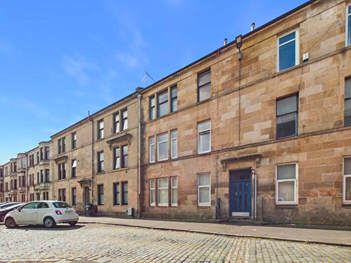 2 Bedroom Flat To Rent In Stock Street, Paisley, PA2