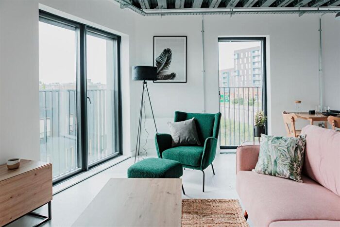 2 Bedroom Apartment To Rent In Aire Lofts, Climate Innovation District, LS9