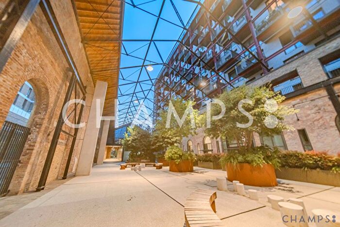 3 Bedroom Flat To Rent In London, SE18