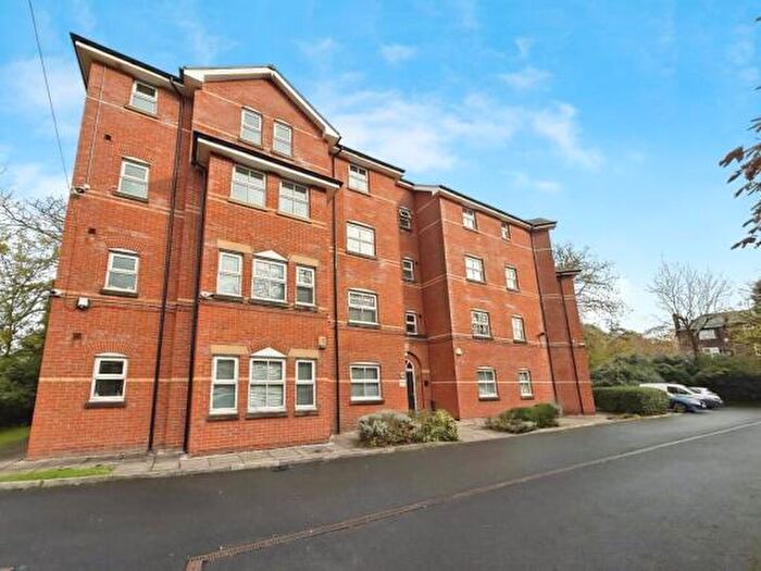 2 Bedroom Flat To Rent In Hart Road, Fallowfield, M14
