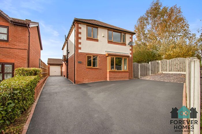 5 Bedroom Detached House For Sale In Haise Mount, Darton, S75