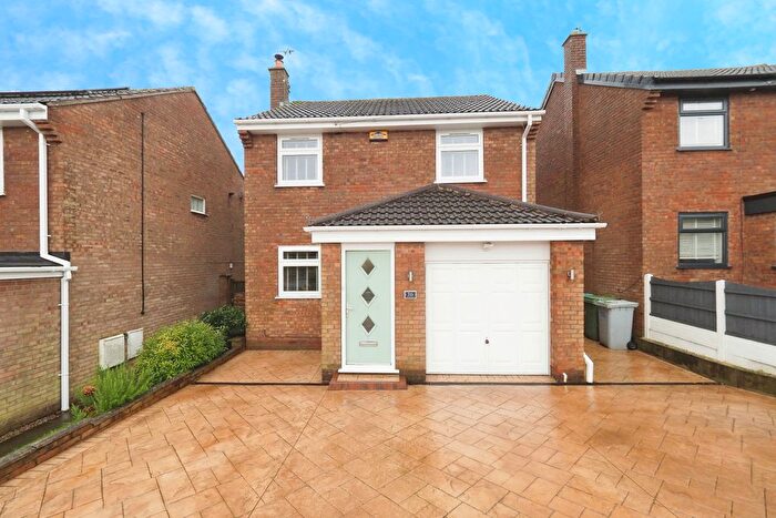 3 Bedroom Detached House For Sale In Crown Close, Mansfield, NG21