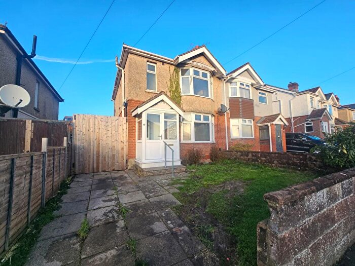 3 Bedroom House To Rent In Maybush Road, Southampton, SO16