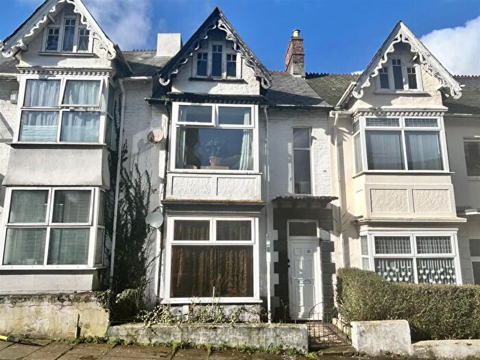 4 Bedroom Terraced House For Sale In North Hill, Plymouth, PL4