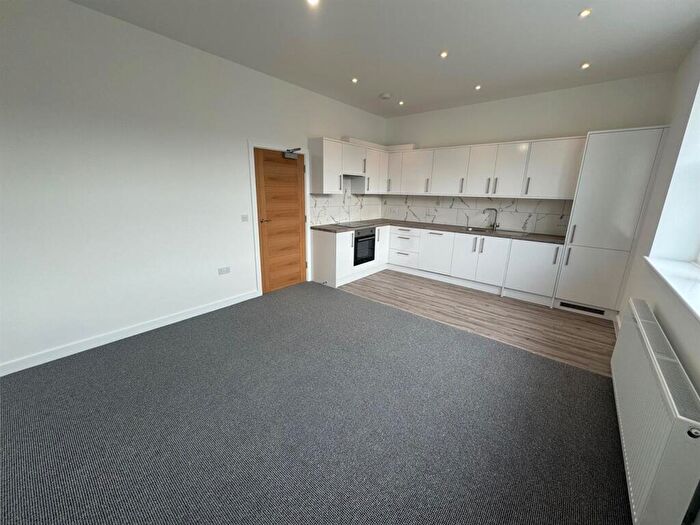 2 Bedroom Flat To Rent In Sandgate Road, Folkestone, CT20