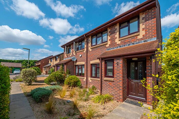 3 Bedroom Semi Detached House For Sale In Churchfield Road, Reigate, RH2