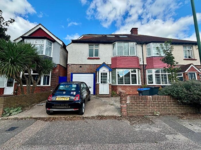 6 Bedroom Semi-Detached House To Rent In Old Shoreham Road, Hove, BN42