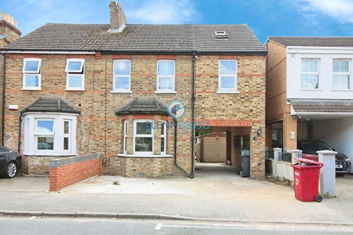 4 Bedroom Property To Rent In Belgrave Road, Slough, SL1