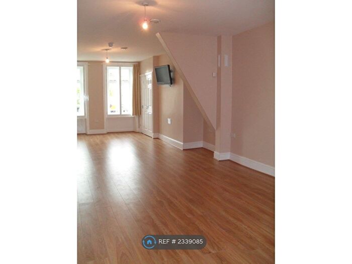 Studio To Rent In St Augustines Parade, Bristol, BS1