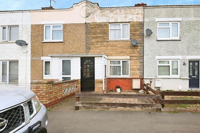 2 Bedroom Terraced House For Sale In Elliott Road, March, PE15