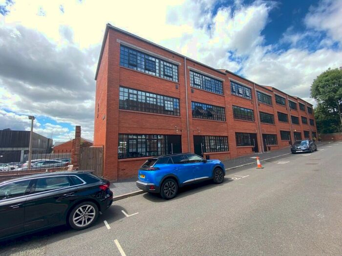 3 Bedroom End Of Terrace House To Rent In Smiths Row, Pemberton Street, Jewellery Quarter, Birmingham, B18