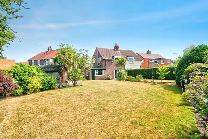 3 Bedroom Semi-Detached House For Sale In Broadway, Chester Le Street, County Durham, DH3