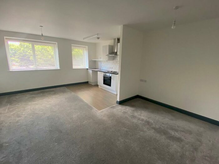 Studio To Rent In Browns Green, Birmingham, B20