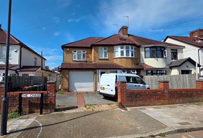 6 Bedroom Semi-Detached House For Sale In The Chase, Edgware, Middlesex, HA8