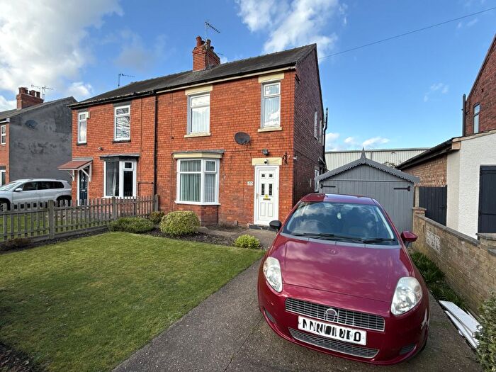 3 Bedroom Semi-Detached House For Sale In Bristol Drive, Lincoln, LN6