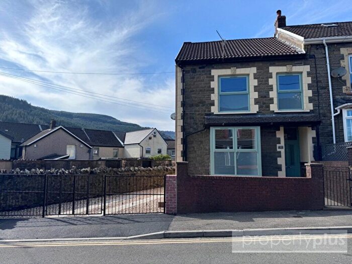 3 Bedroom End Of Terrace House For Sale In Dunraven Terrace, Treorchy, Rhondda Cynon Taff, CF42