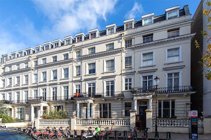 2 Bedroom Flat To Rent In Pembridge Gardens, Notting Hill, W2