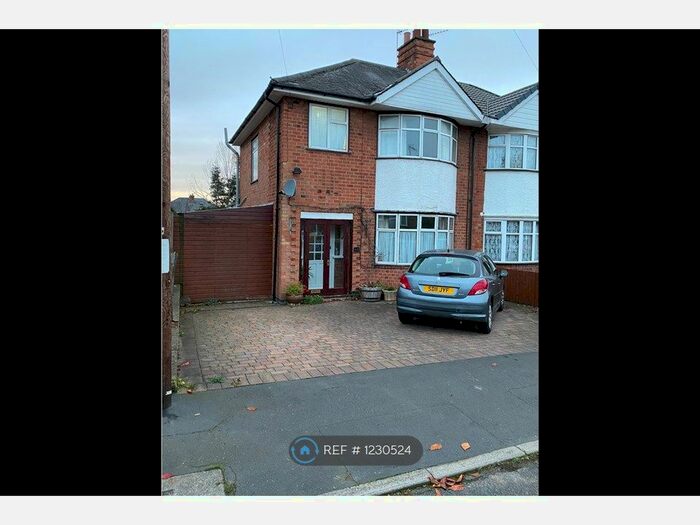 3 Bedroom Semi-Detached House To Rent In Grange Road, Wigston Fields LE18
