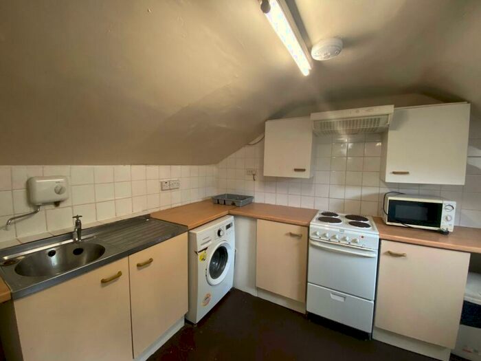 1 Bedroom Apartment To Rent In Monument Road, Birmingham, B16