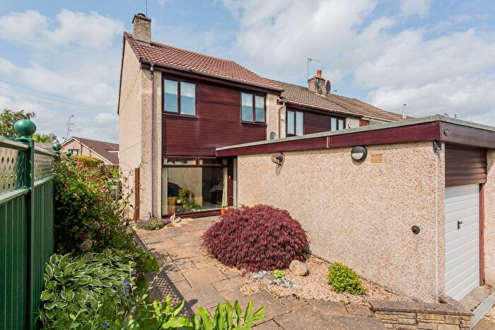 3 Bedroom End Of Terrace House For Sale In Baronscourt Drive, Paisley, PA1