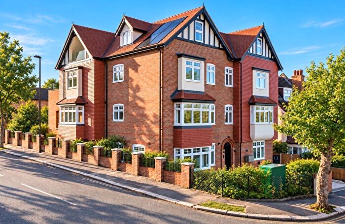 2 Bedroom Flat For Sale In Flat, Brompton House, Brambledown Road, Sanderstead, CR2
