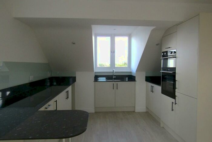 2 Bedroom Apartment To Rent In Pole Barn Lane, Frinton-on-Sea, CO13
