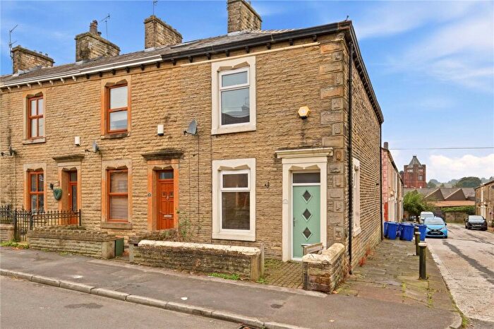 3 Bedroom End Of Terrace House To Rent In New Lane, Oswaldtwistle, Accrington, Lancashire, BB5
