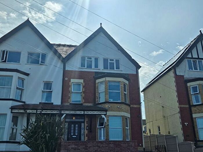 2 Bedroom Flat To Rent In Sefton Road, Old Colwyn, Colwyn Bay, LL29