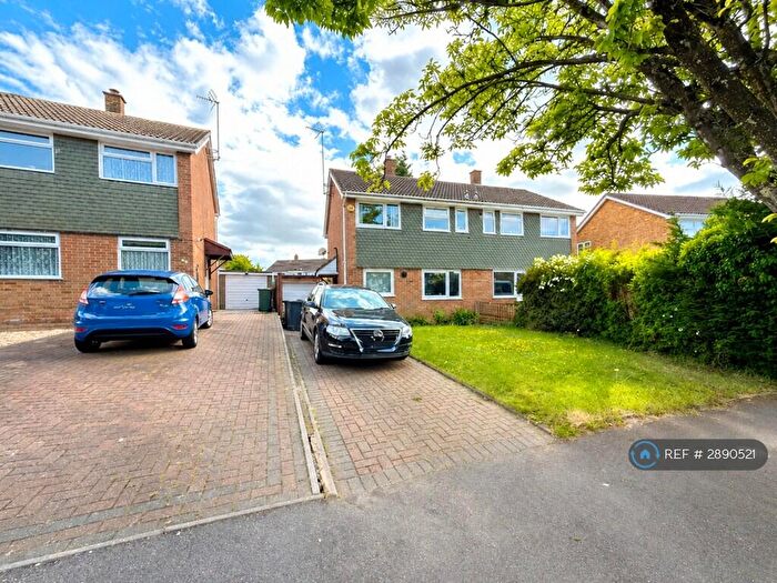 3 Bedroom Semi-Detached House To Rent In Spenlows Road, Milton Keynes, MK3