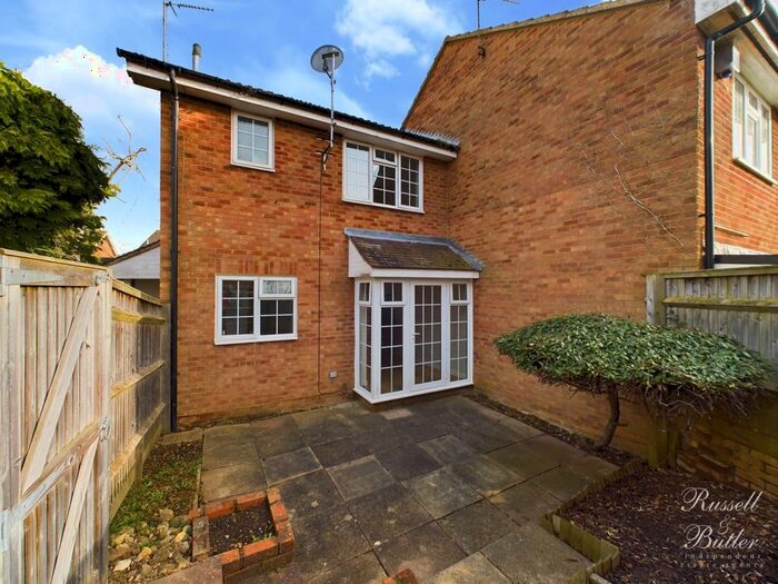 1 Bedroom Terraced House To Rent In Pitchford Walk, Buckingham, Buckinghamshire, MK18