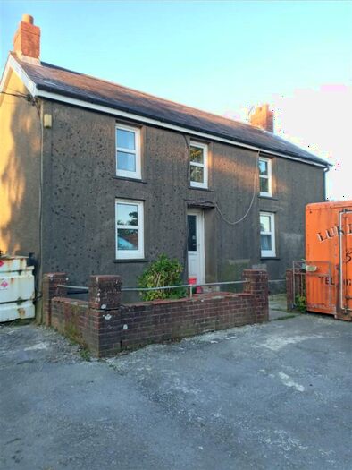 4 Bedroom Smallholding For Sale In Bryn Iwan, Cynwyl Elfed, Carmarthen, SA33