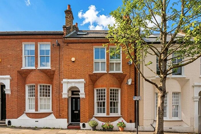 2 Bedroom Flat For Sale In Netherford Road, Clapham, SW4