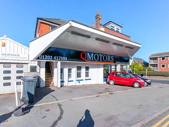 2 Bedroom Apartment To Rent In Carbery Row, Southbourne, Bournemouth, BH6