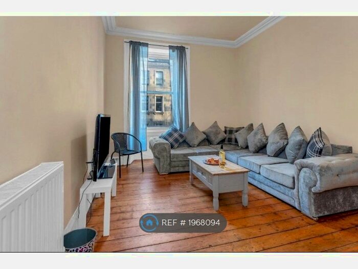 4 Bedroom Flat To Rent In Great Junction Street, Edinburgh, EH6