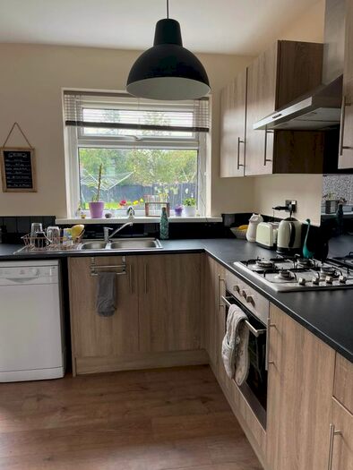 2 Bedroom Semi-Detached House To Rent In Littledale Road, Sheffield, S9