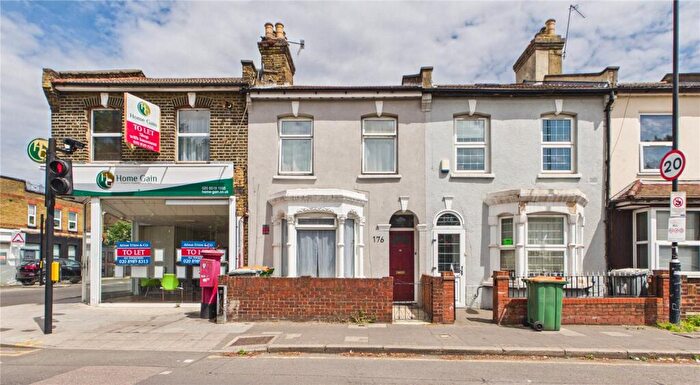 1 Bedroom Flat For Sale In Major Road, Stratford, E15