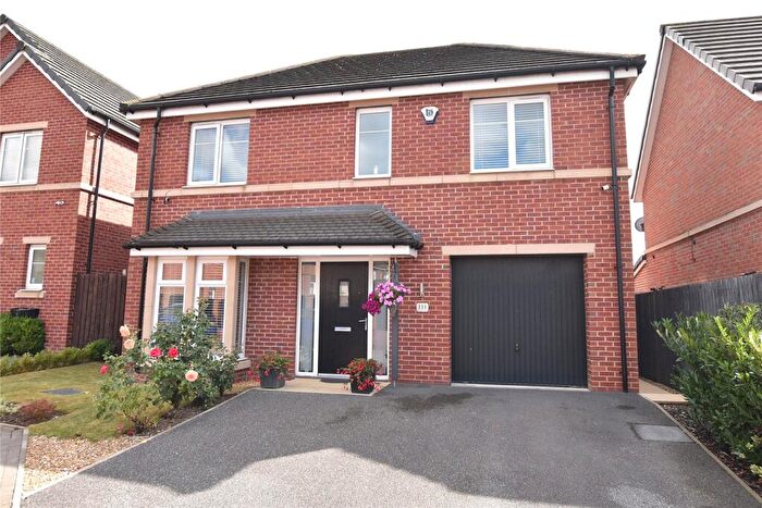 4 Bedroom Detached House For Sale In Leicester Square, Crossgates, Leeds, West Yorkshire, LS15