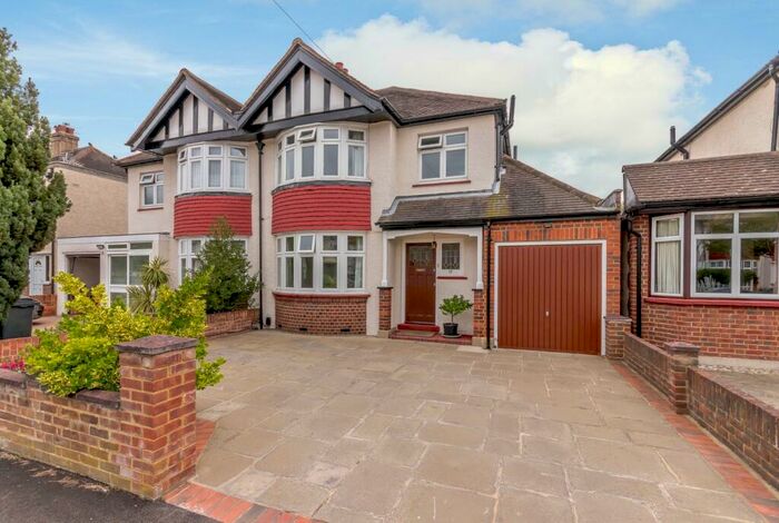 3 Bedroom Semi-Detached House To Rent In Ruston Avenue, Surbiton, KT5