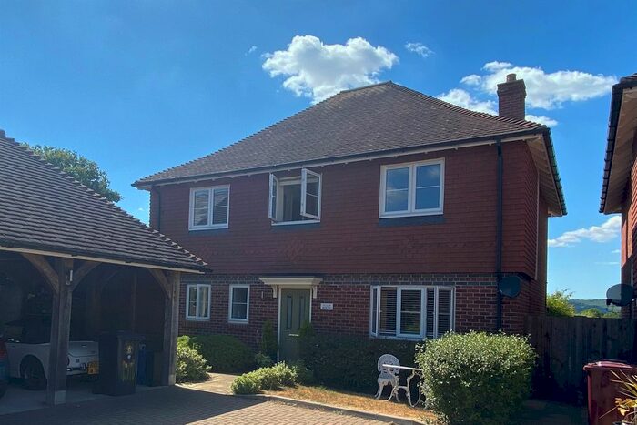 4 Bedroom Detached House To Rent In Tudor Gardens, Fernhurst, Nr. Haslemere, GU27