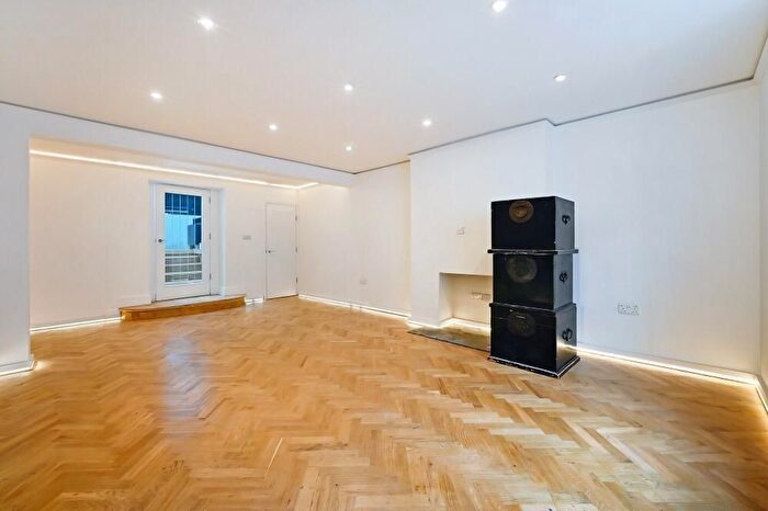 2 Bedroom Flat To Rent In Ifield Road, Chelsea, SW10