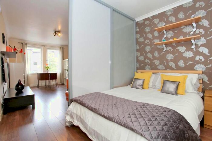 1 Bedroom Flat To Rent In Headland Court, Aberdeen, AB10