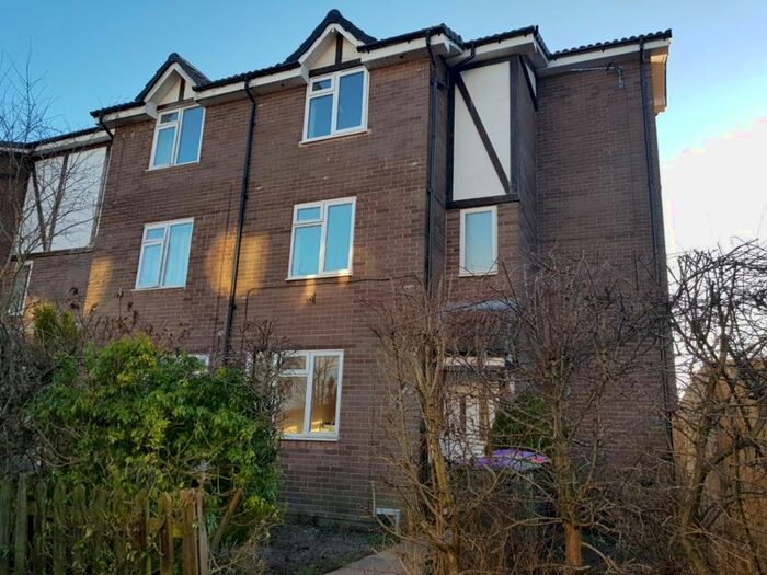 4 Bedroom Terraced House To Rent In Shawfield Close, Sutton Hill, Telford, TF7