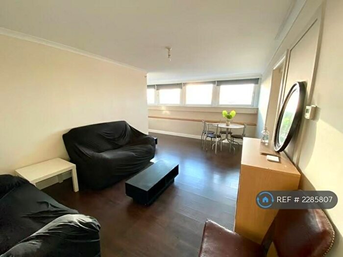 1 Bedroom Flat To Rent In Blythswood Court, Glasgow, G2